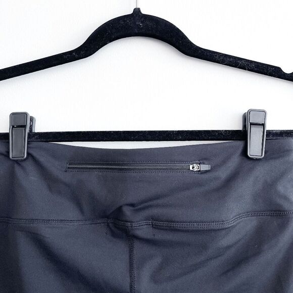 NWOT Carly Jean Los Angeles Womens Mid-Rise Split hole Legging Black Large - Picture 11 of 11